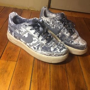 Nike air force blue velvet women size8(6Y)